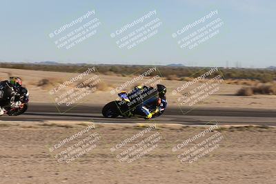 media/Nov-02-2025-CVMA (Sun) [[337aff29ab]]/Race 18-Supersport Middleweight/